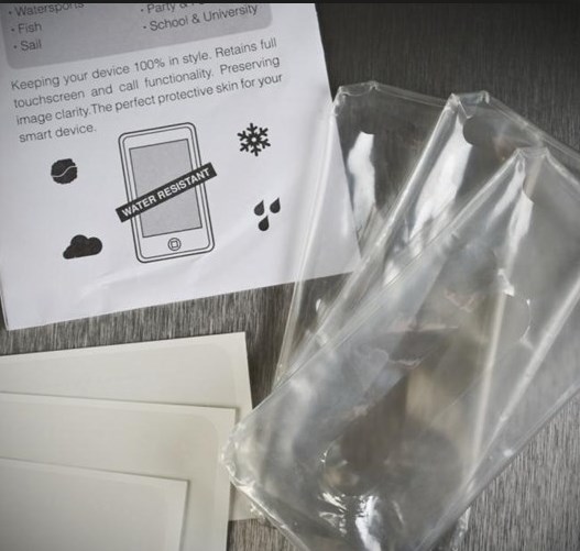 Película que pode ser utilizada até 3 vezes para proteger o smartphone das chuvas