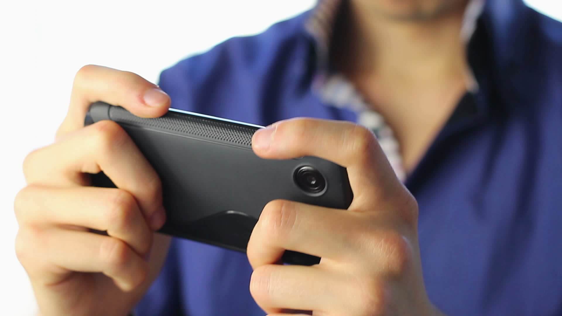 jogar pelo celular em qualquer lugar jogar pelo celular