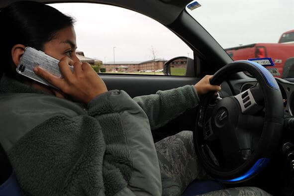 celular no carro