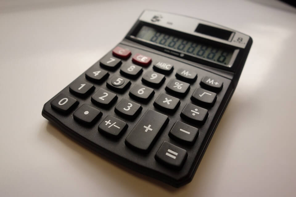 Calculadora foi substituída pelo celular Calculadora foi substituída pelo celular