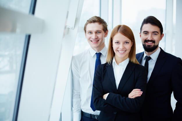 funcionários na empresa aplicativo-de-emprego