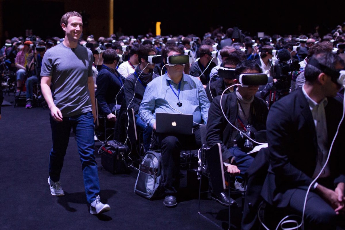 ceo do facebook, mark zuckerberg, presente na festa de lançamento do samsung galaxy s7